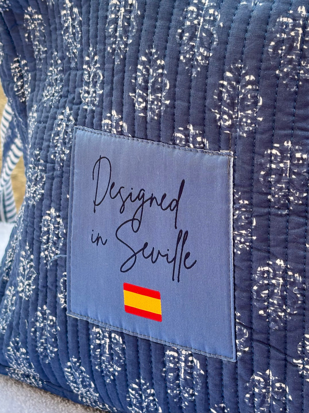 Duffle - Alborán Blue